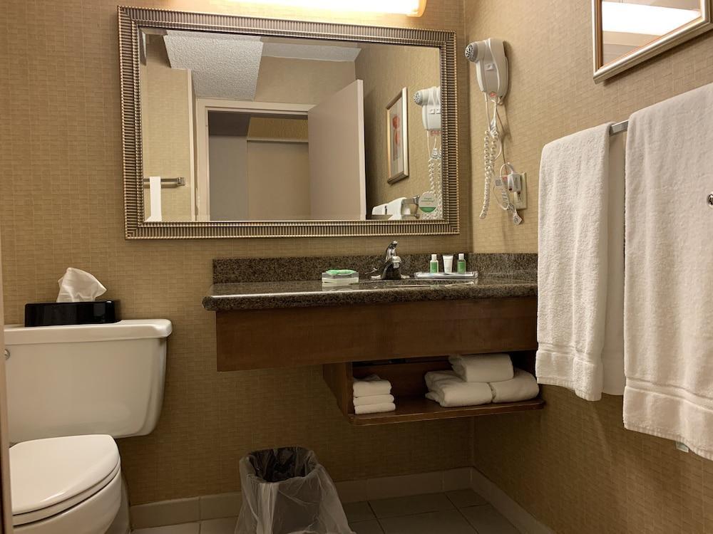 Holiday Inn Johnstown-Downtown By Ihg Extérieur photo